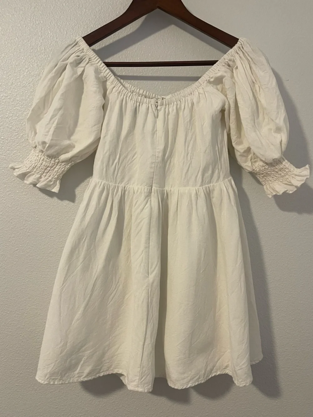 Sabo Skirt White Puff-Sleeve Square Neck Mini Dress - Picture 6 of 8
